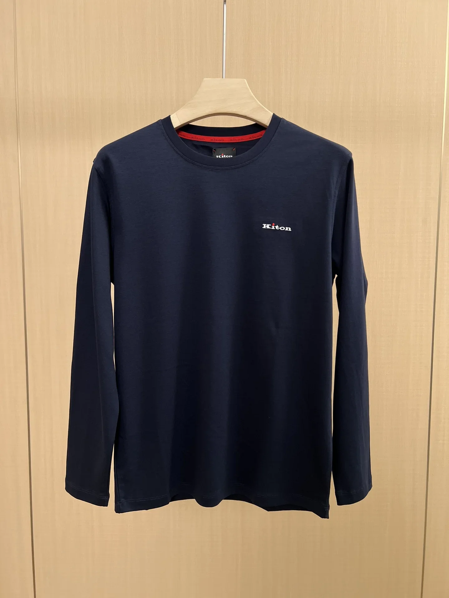 

Kiton Autumn Classic Alphabet Embroidered Crew Neck Long Sleeve T-Shirt