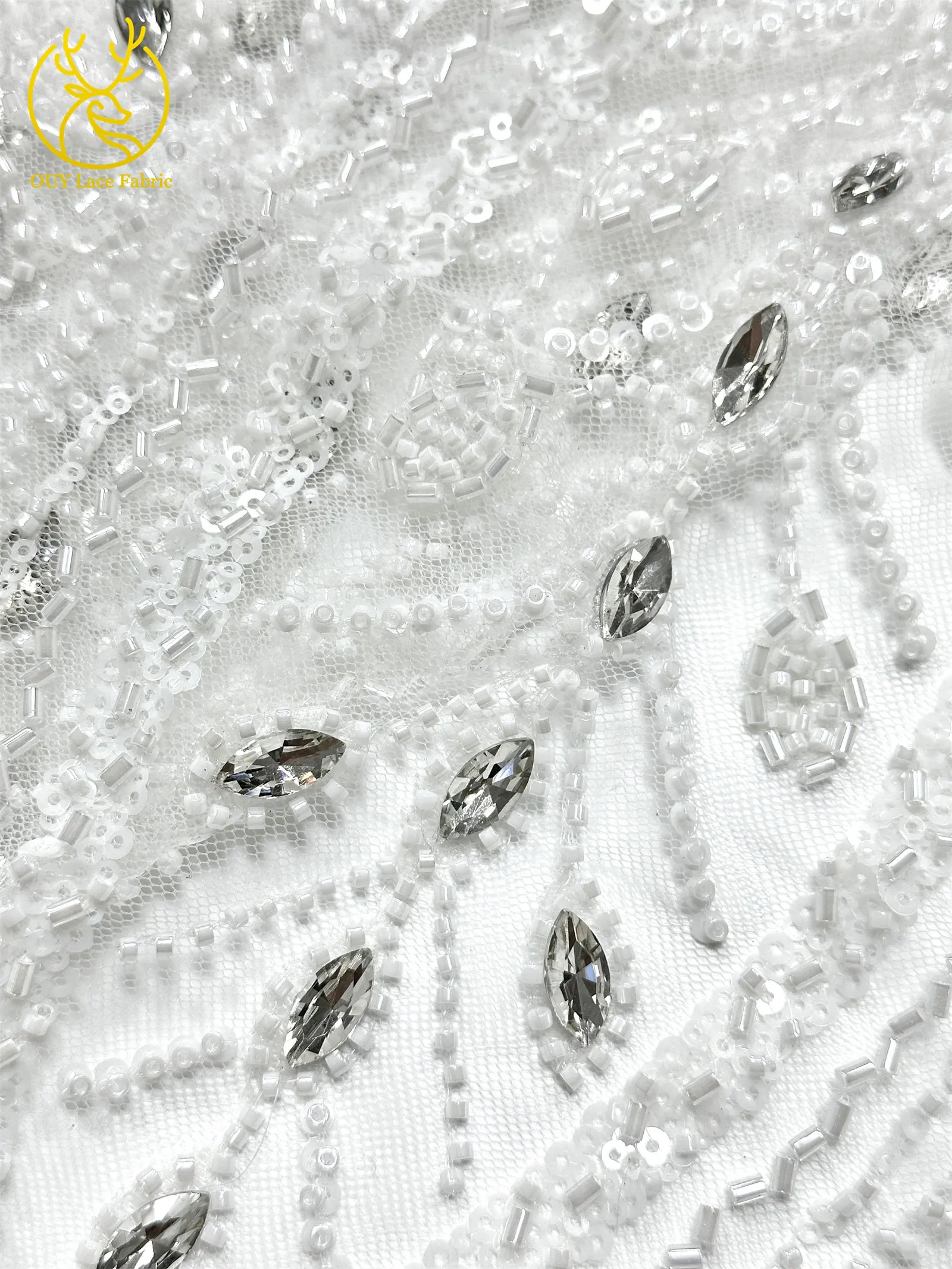 Rosa beliebtes Brautkleid mit Diamantspitze, handgefertigter bestickter Perlen-Spitzenstoff, Stein-Mesh-Pailletten-Spitzenstoff für Abschlussball und Party – Detail 14