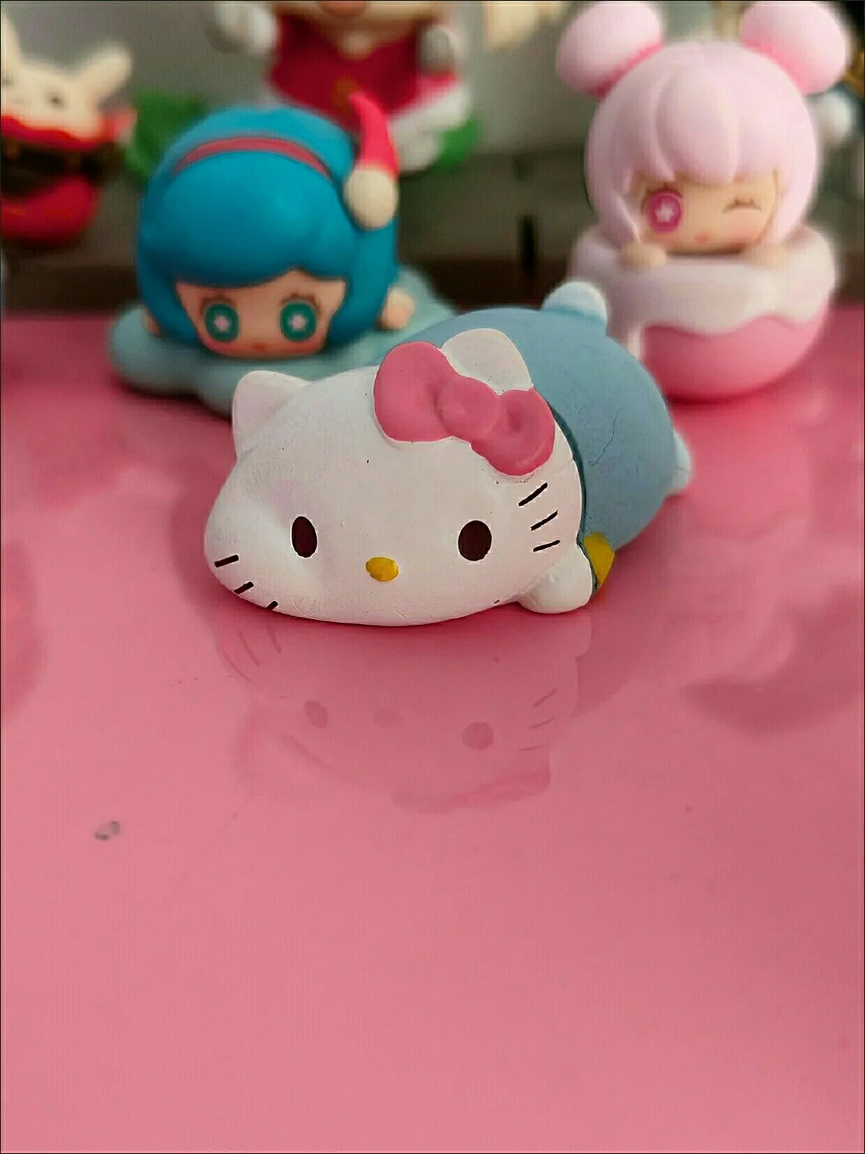 Japanese Sanrio Cute Mymelody Cinnamoroll Hellokitty Pombom Purin Decoration Office Workstation Desktop Decoration Car Doll Birt