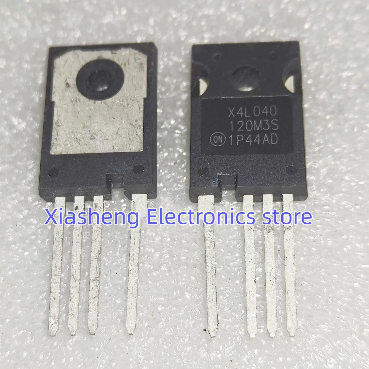 

New Original 1Pcs X4L040120M3S NTH4L040N120M3S X4L040N120M3S TO-247-4 43A 1200V Silicon Carbide MOSFET In Stock Good Quality