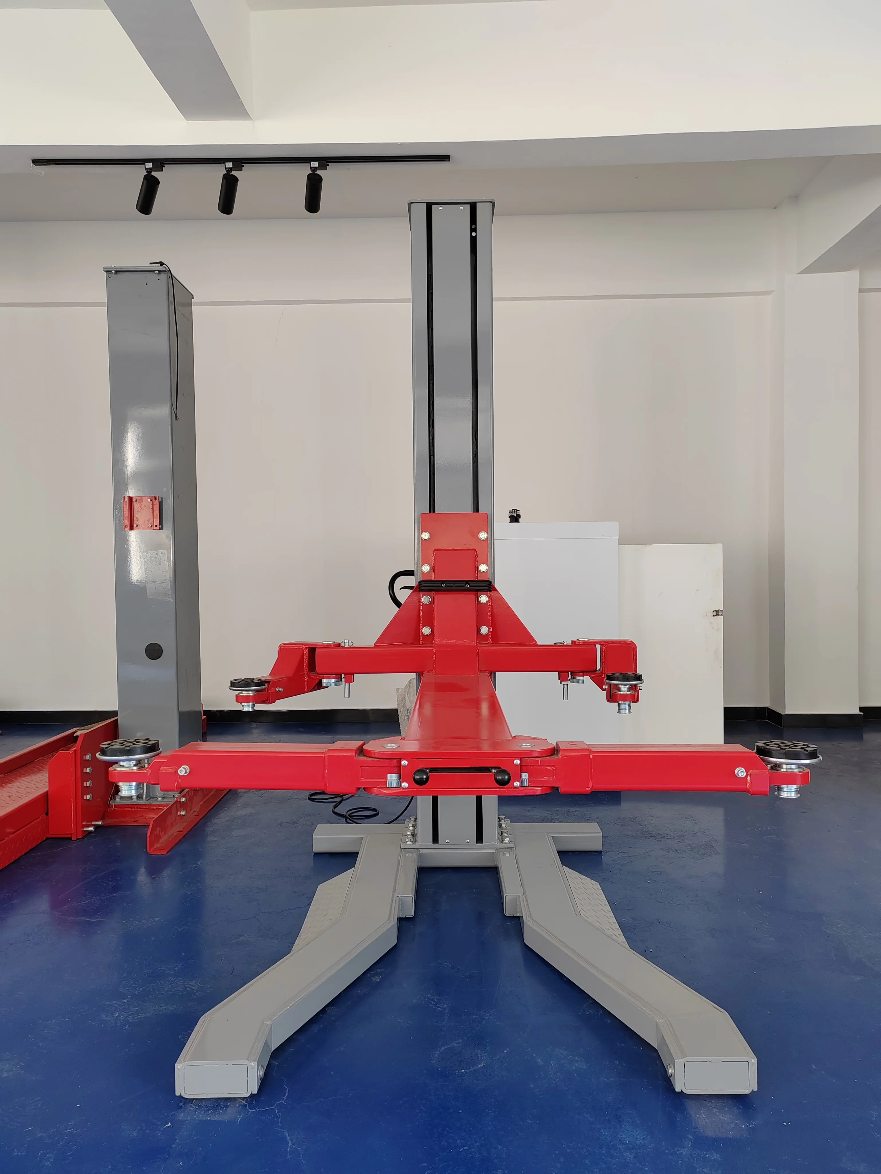 3-Ton fixed single-column hydraulic car lift with wireless remote control and electric automatic release function, CE certified