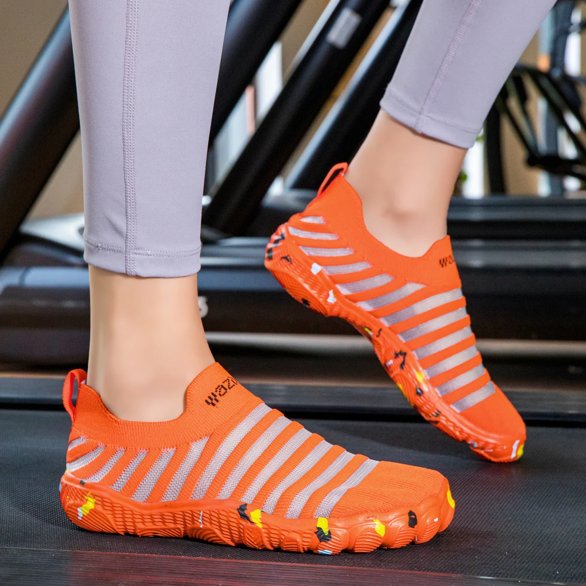 

2026 Summer New Sports Beach Sandals, Soft-Soled Casual Shoes, Outdoor Outdoor Couple Beach Shoes, Breathable Sports Shoes