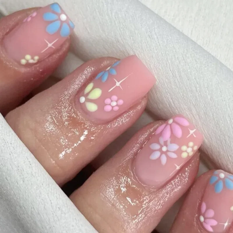 Juego de 24 uñas postizas de Color sólido, blanqueamiento de uñas postizas extraíbles simples, cobertura completa, prensa acrílica corta en arte de uñas