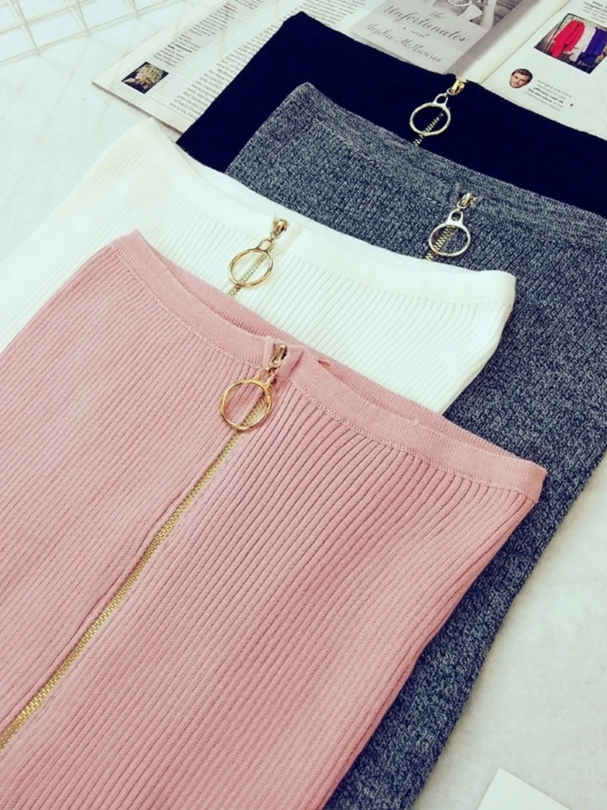 Street Style Zipper Wrap Chest Top Women's Slim Fit Knitted Tube Shirt Short Length Outerwear Summer Sensual Base Layer Shirt