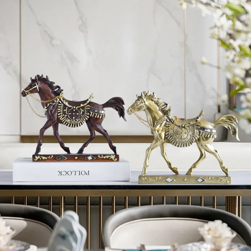 Figurine Collectible Horse Ornament Tabletop Decoration Sculpture for Furniture Desk Decoration Bookcas Office Home Decor