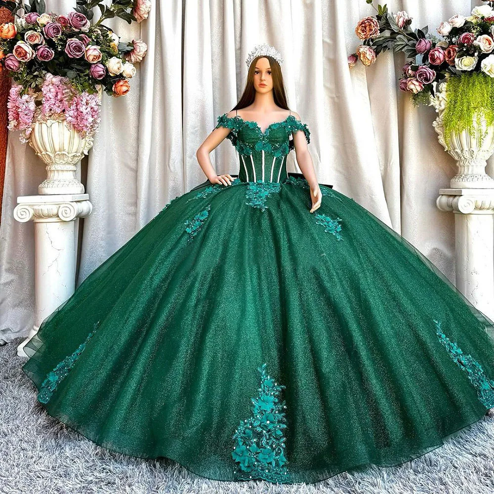 

Sparkle Green Quinceanera Dresses Off The Shoulder Sequin Beading Vestido De 15 Años 2024 Bow Sweet 16 Prom Gowns