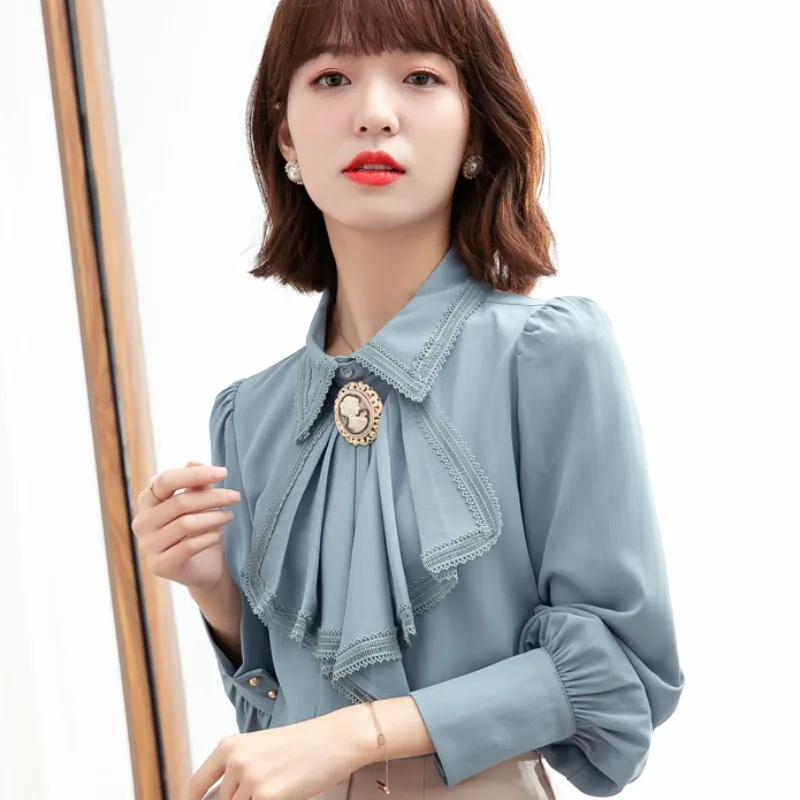 

Spring Design Ruffle Stitching Palace Blouse Women Long Flare Sleeve Buttons Ruched Loose Top New Stand Collar Chiffon Shirt