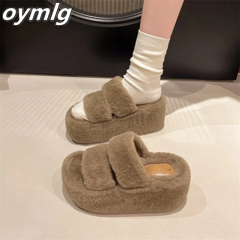 Thick soled height increasing hairy slippers for women, with a niche high-end feel and plush casual versatile cotton slippers