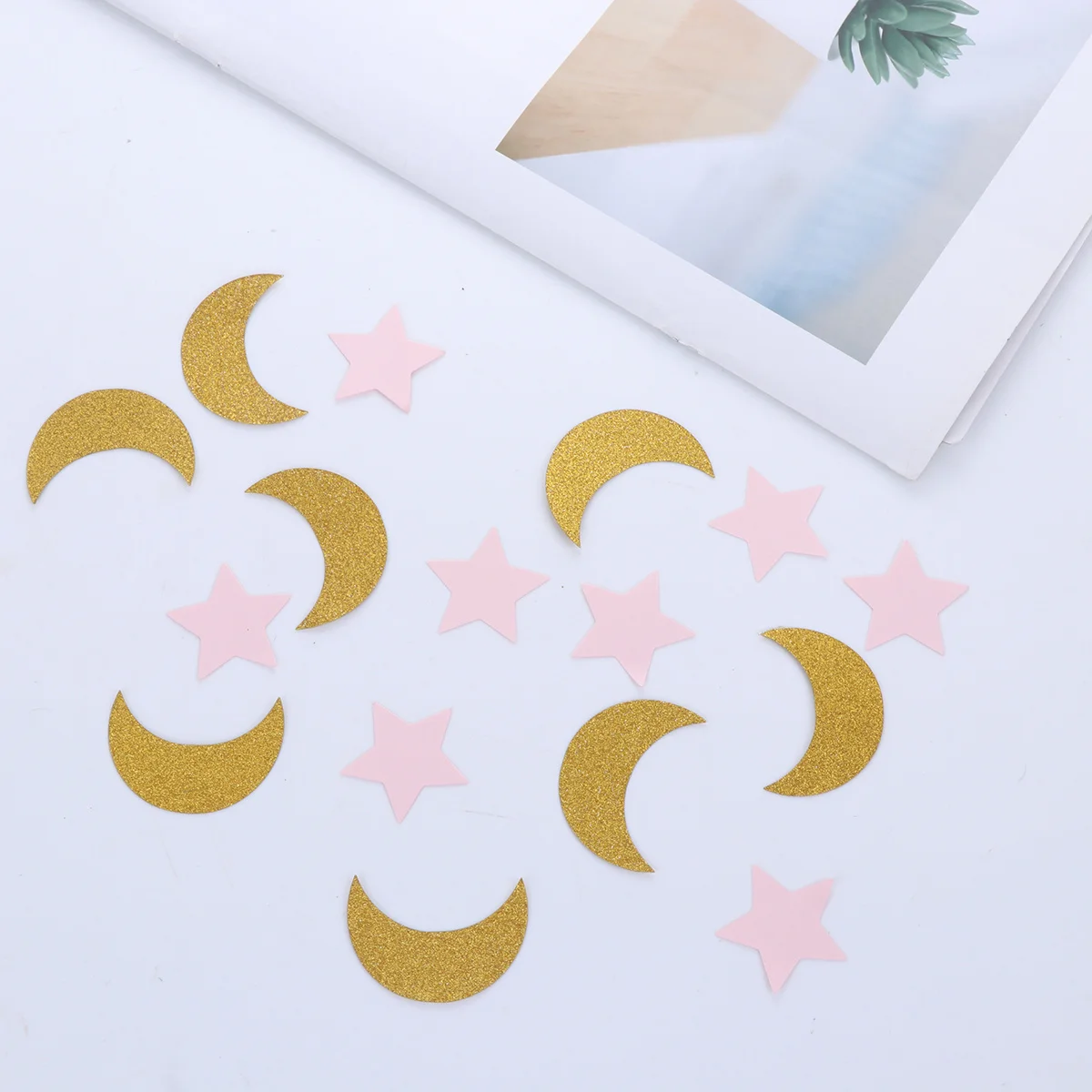 

200Pcs Eid Festival Confetti Star Moon Shape Party Scattering Paper Scraps Golden Pink Decor Eid Party Confetti