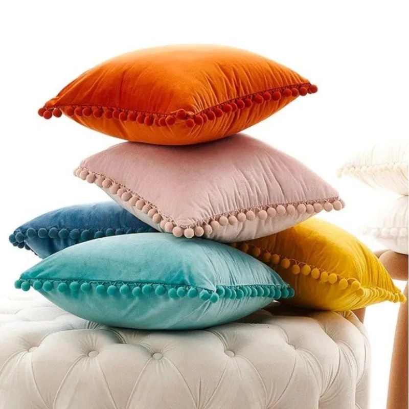 Coberturas de Almofada com Pom-Pom 30x50cm: A Melhor Escolha para Decoração Sofisticada e Conforto no Lar