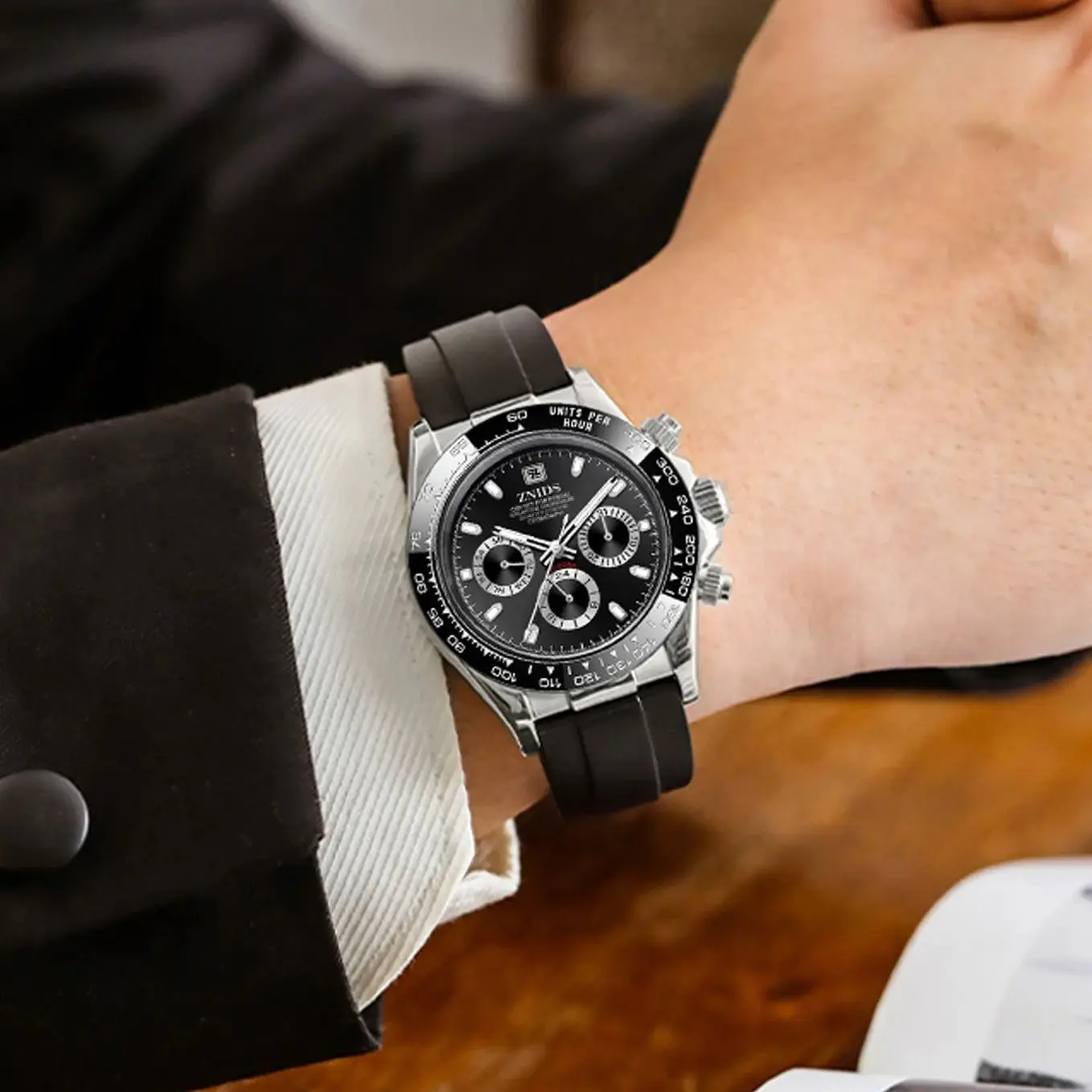 #25 Quartz Watches Comparison Guide