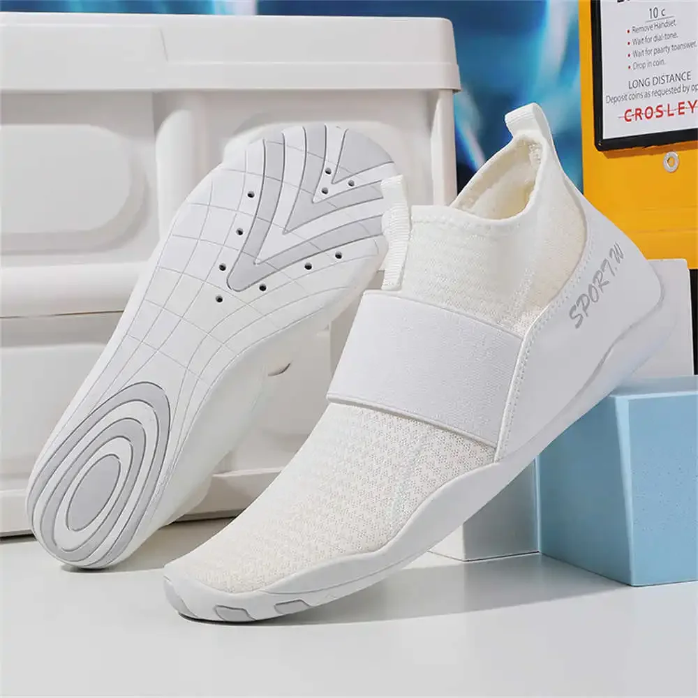 Small Size Snorkeling Men's Sneakers Models Running Shoes For Men Running Mens Red Boots Sports Luxury Imported Factory