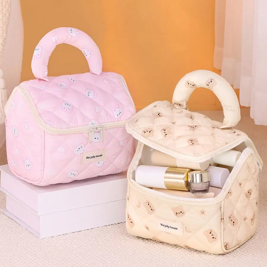 Cute Brown Bear Makeup Bag Christmas Gift Large Capacity Portable Travel Storage Bag Toilet Bag Makeup Bag for Girls hot sale