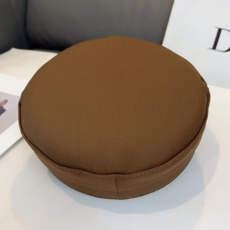 New Arrival 2025 Fashion Women Newsboy Caps Brand Designer Baker Boy Cap Spring Flat Caps with Letter