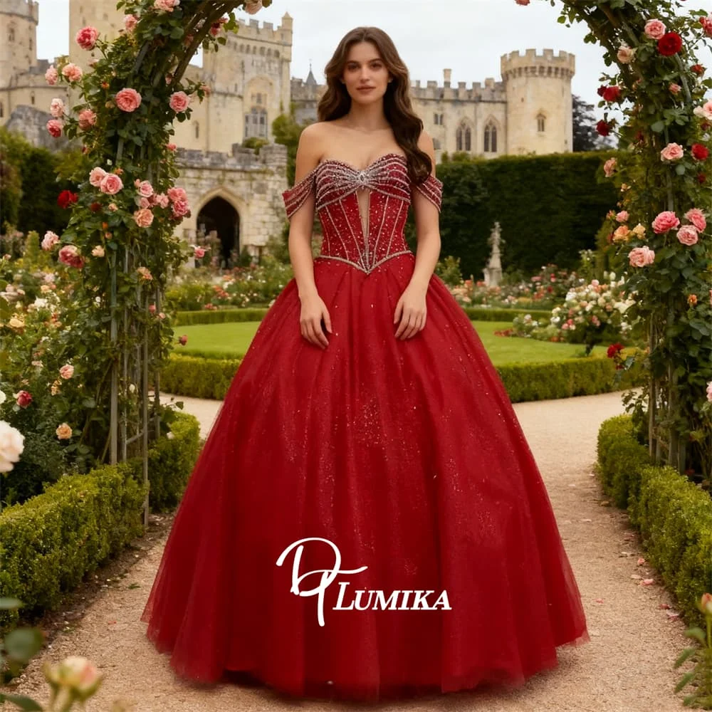 Sukienka Quinceanera z siateczki rubinowej, z odkrytymi ramionami, w stylu vintage, z dekoltem w kształcie serca, suknia balowa, klasyczna sukienka z haftem z cekinami i koralikami.