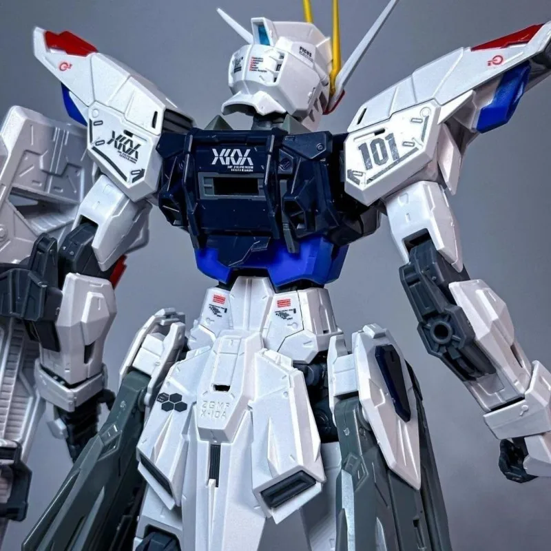 【IN VOORRAAD】DABAN 6650 Freedom 2.0 ZGMF-X10A MG 1/100 Assemblagemodel Kit Collector's Grade Action Figure Robot Model Hobby Speelgoed