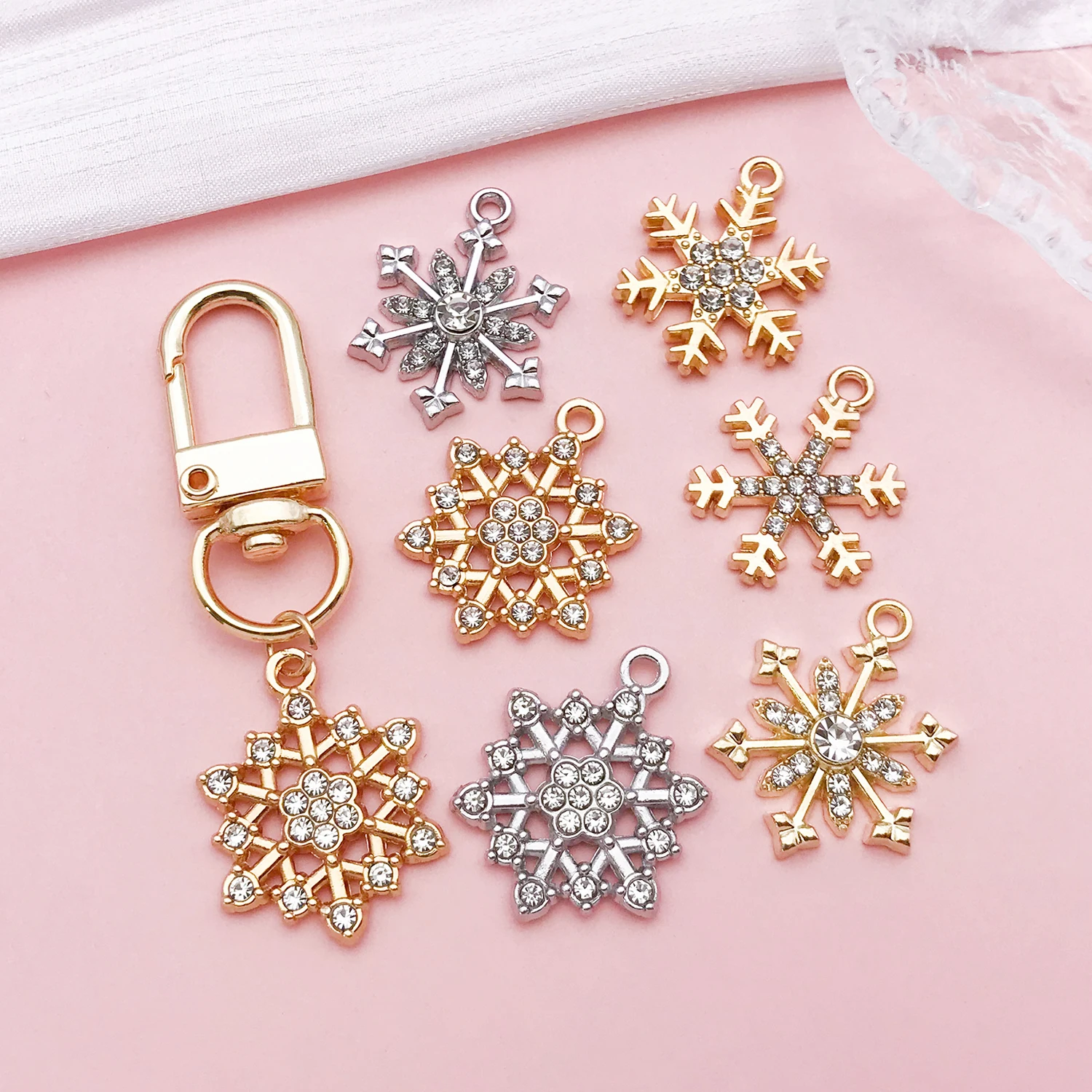 10pcs Alloy Diamond-Studded Snowflake Series Pendant Jewelry Making DIY Earrings Charms for Jewelry Bracelets Necklace