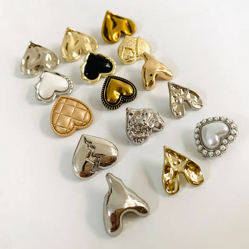 10pcs/lot Heart Buttons For Clothing Decorative Handicraft Coats Diy Supply Sewing Accessories Garments Golden Metal Shank Items