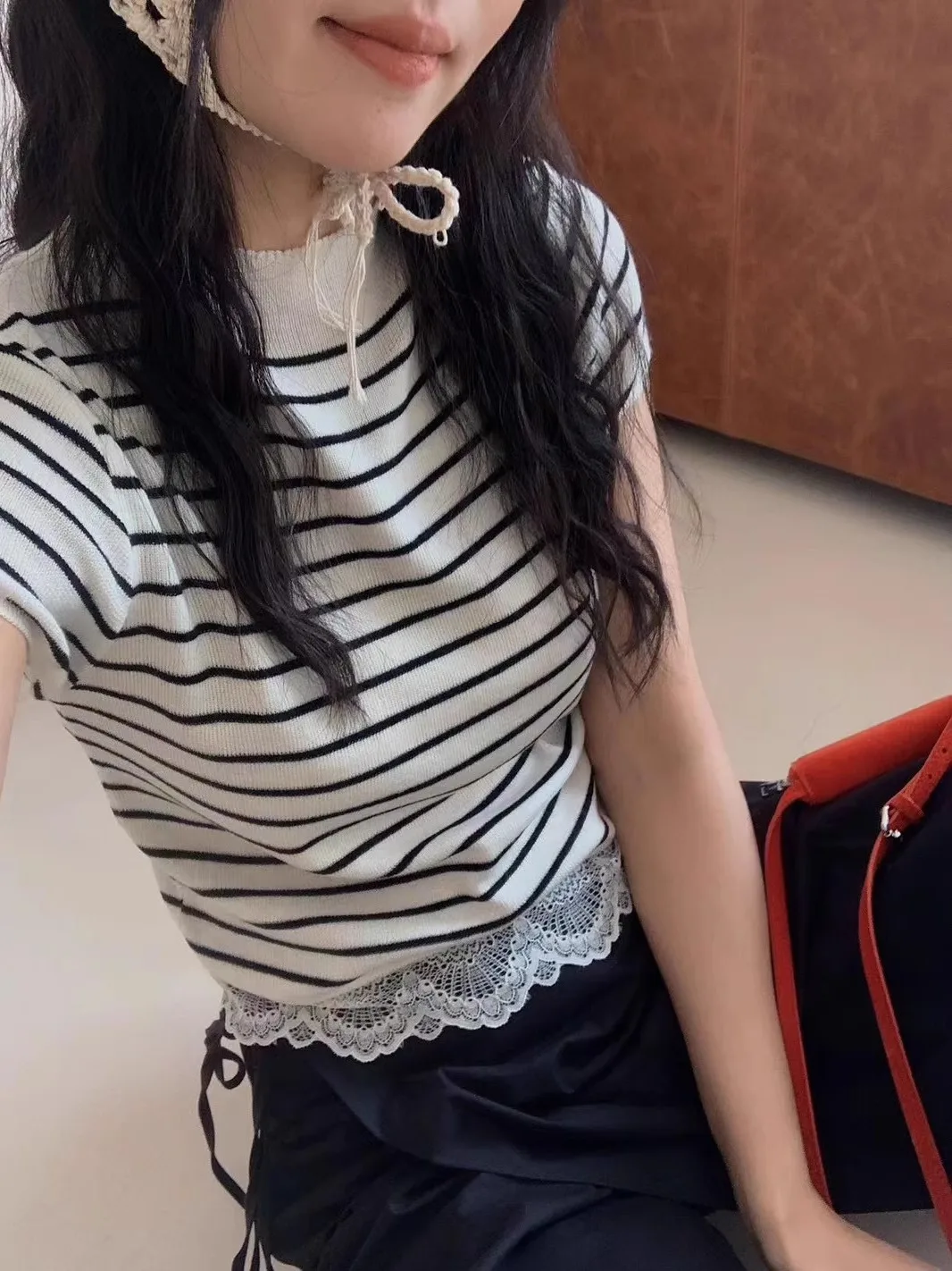 Koreanische Chic Gestreiften Farbe Blo ort Sve T-shirt frauen Sommer Slim Fit Gestrickte Körper Spitze ter Ne Splice Top