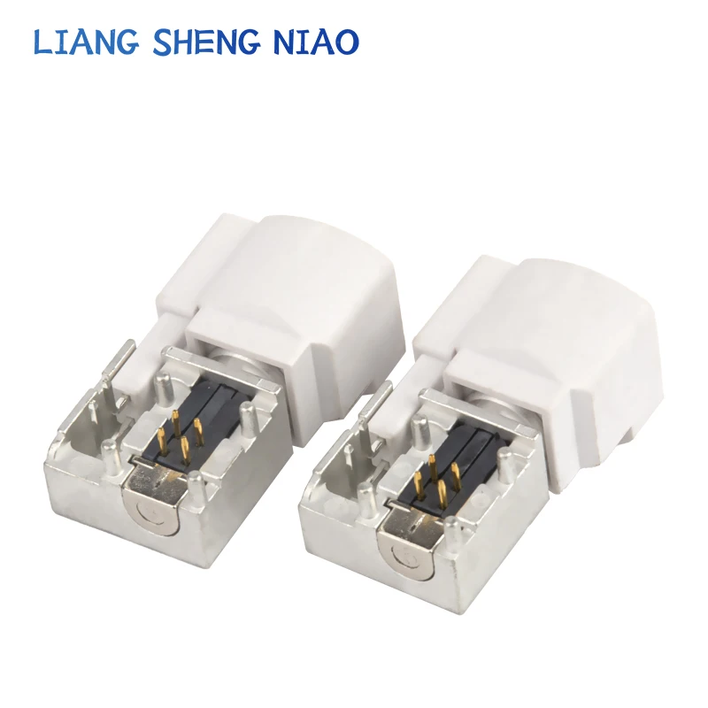 자동차 패널 Lvds/Hsd4+2Pin 수 소켓 B형 흰색 안테나 Rf 동축 플러그