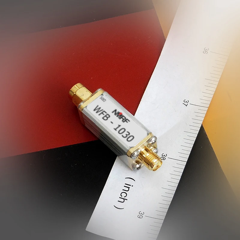 

1000-3000MHz LC discrete components ultra-wideband bandpass filter, small size, SMA interface