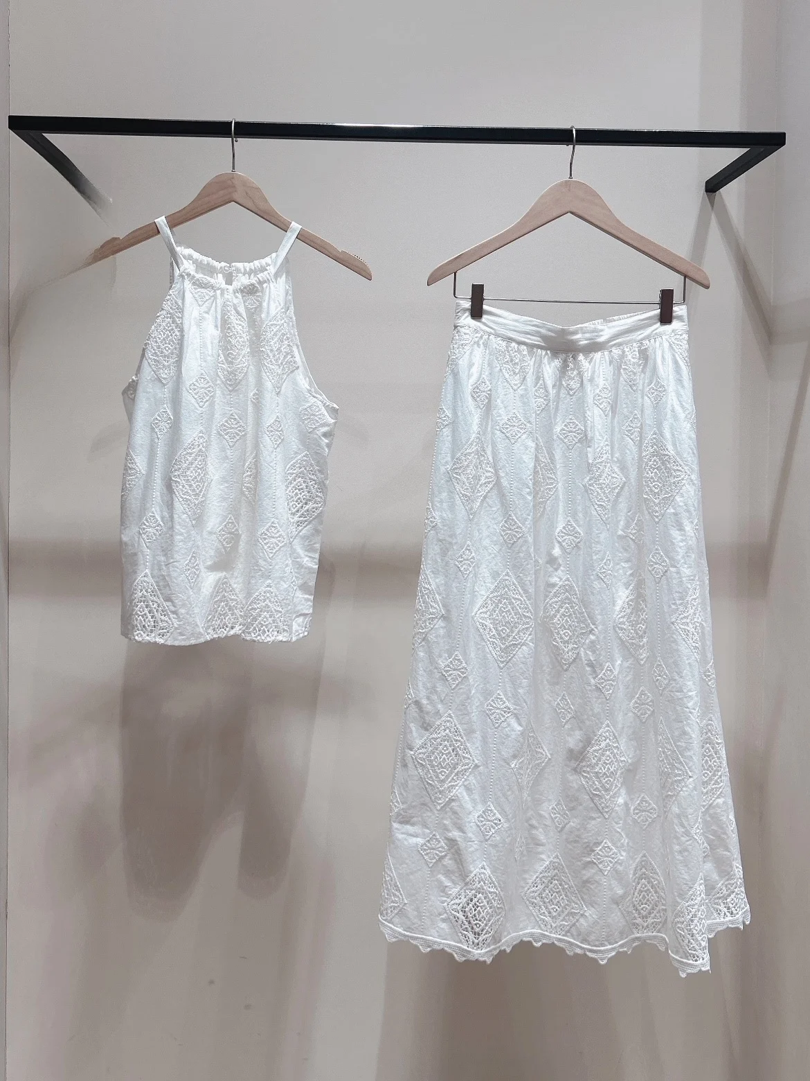 

HEIDDBA2026 Spring Summer Vacation Style Hollow out Embroidery Neck Hanging Strap Skirt Set Women's Fashion Two-Piece Suit