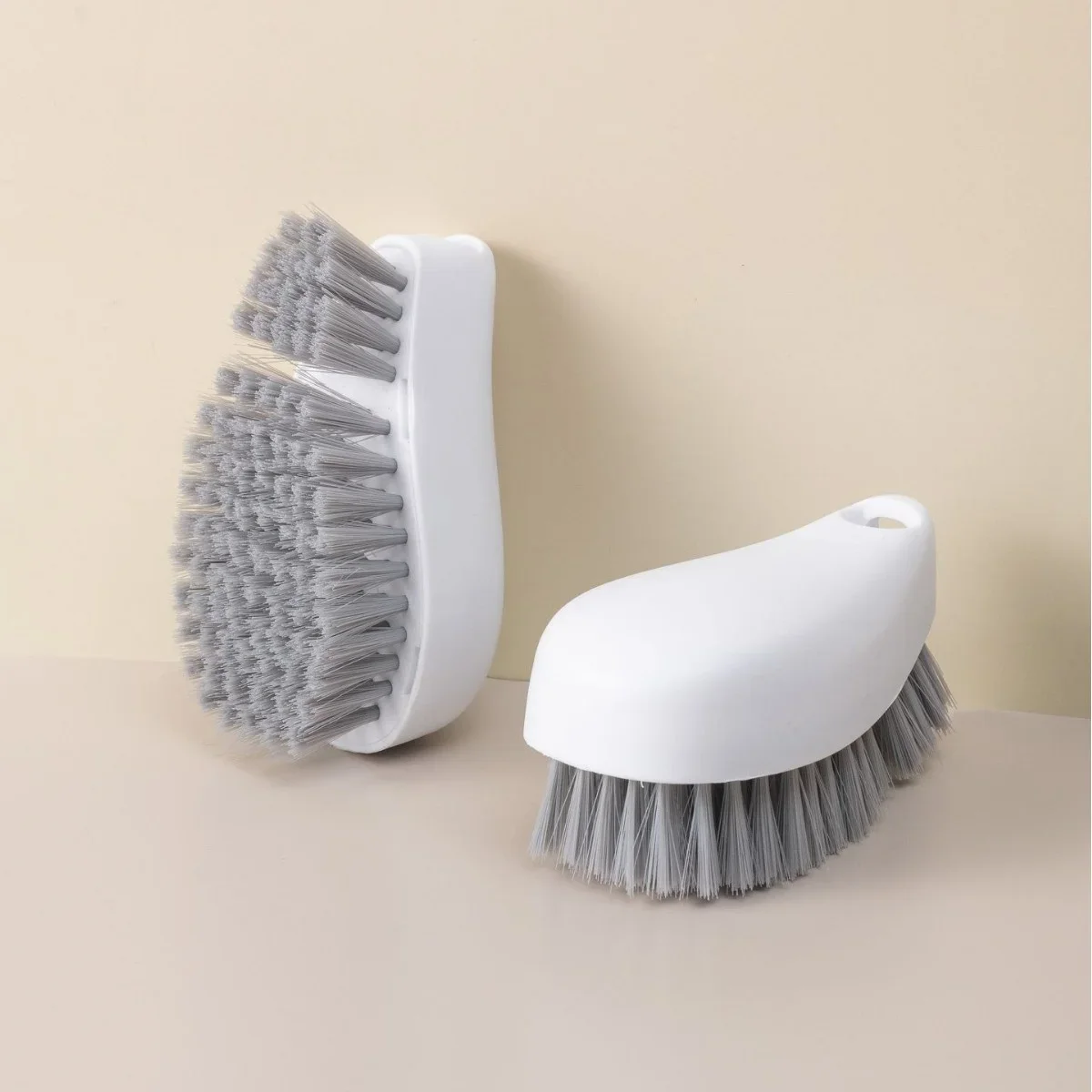 Soft Bristle Scrub Cleaning Brush Stain Remover Brush Fabric Cleaning BrushCleaner Household Cleaning Brushes for Carpet Clothes