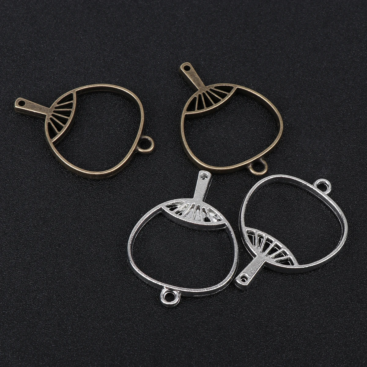 

20 Pcs Photo Frame Vintage Alloy Pendant DIY Jewelry Making Pendants Accessories Charm