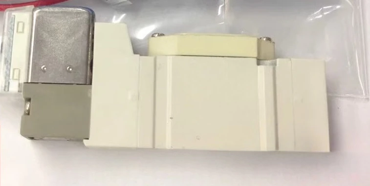 

Оригинальный электромагнитный клапан SY3120-5LZD-M5/C4/C6, двухпозиционный, пятиходовой, одиночный, электронное управление, DC24v SY3220