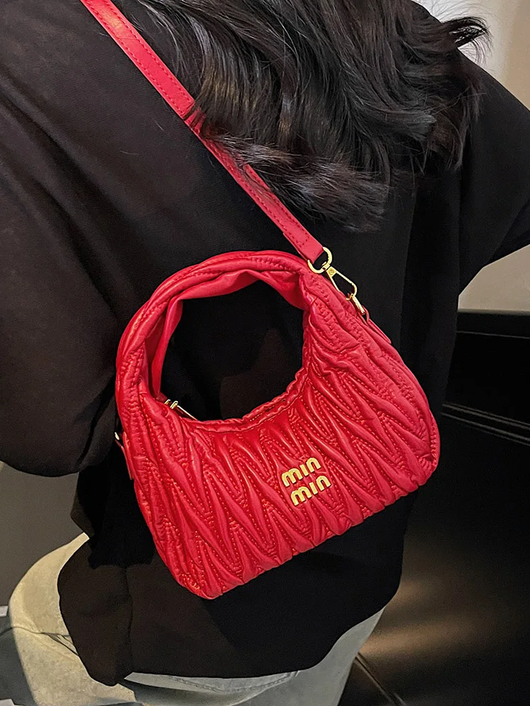 

Famous brand luxury designer pleated crescent bag female trendy high-end texture all-match messenger bag niche design handbag