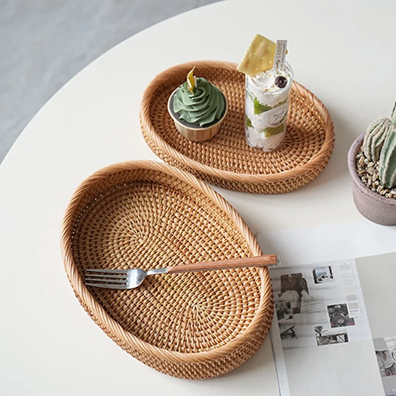 Vintage Hand Braid Rattan Basket Art Retro Oval Basket Natural Storage Tray Bread Cake Snack Plate Holder Photography Props