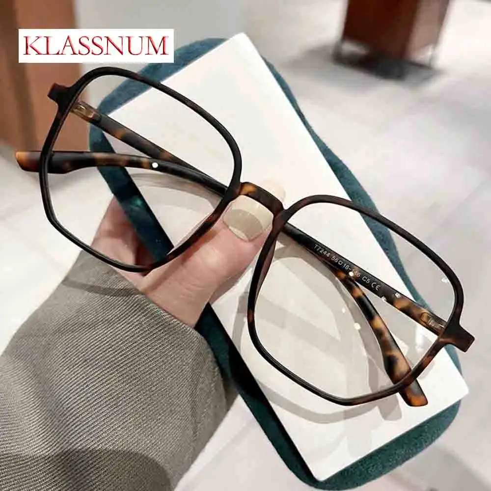 KLASSNUM Trendy Anti-blue Light Computer Goggles Women's Image Glasses Square Frame Transparent Eyeglasses New