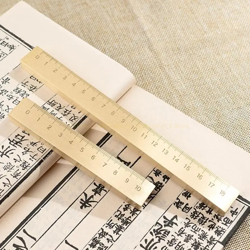 ثقالة ورق نحاسية عتيقة مع مسطرة قياس #2