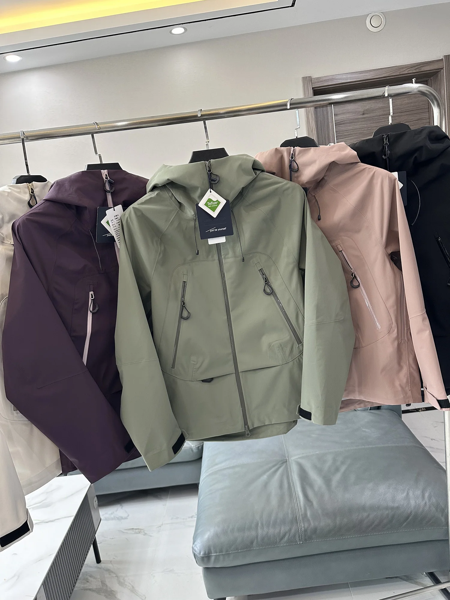 

Outdoor King 3D Tailored Men's Hard ell Jaet Windproof Waterproof Full Glued Polyester Spring Autumn Casual Sle Coat