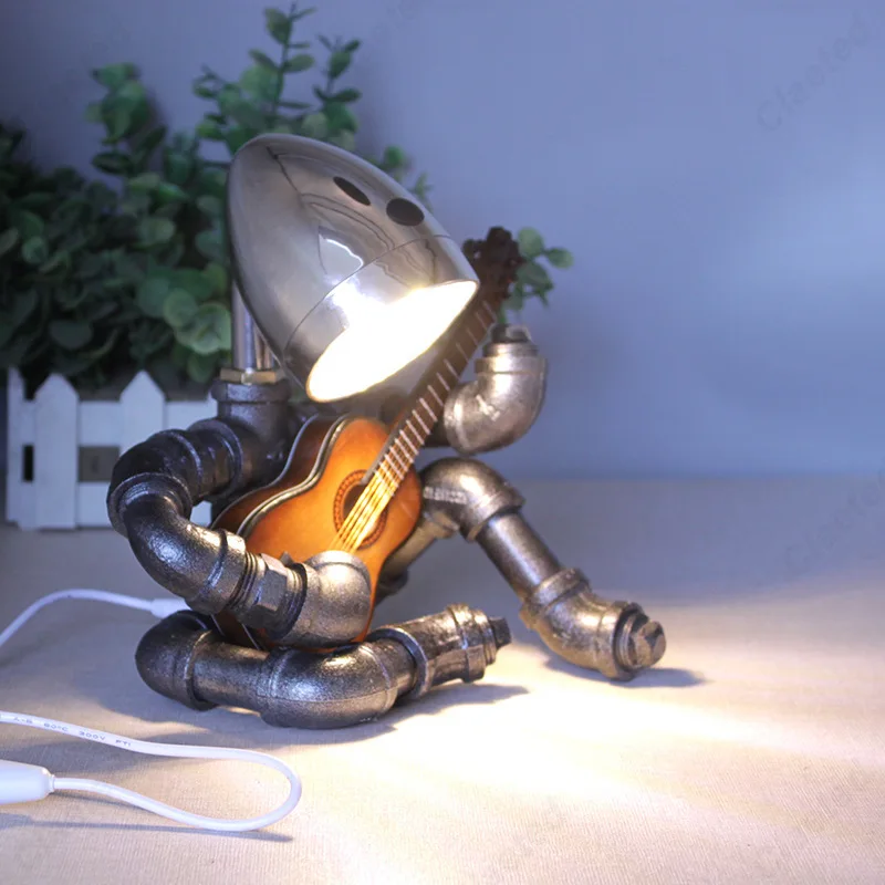 

Американский креативный новый светодиодный водопроводный робот, маленькая настольная лампа, бар, ресторан, кофейня, гостиная, кабинет, декоративное освещение