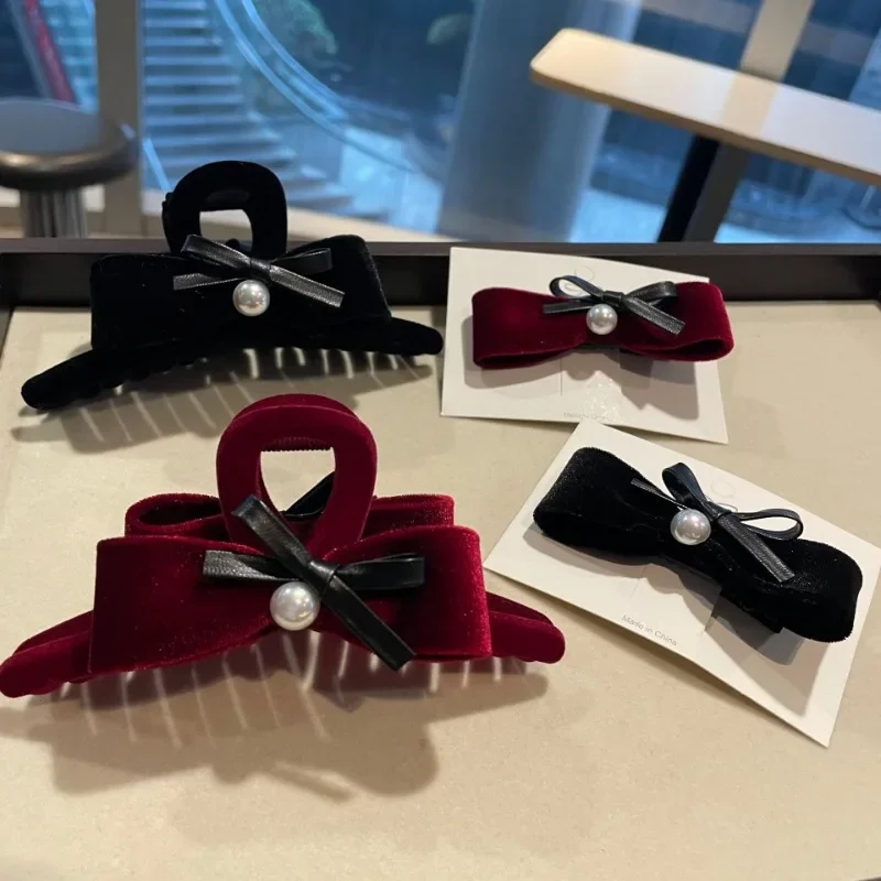 

Korean Red Velvet Bow Hair Claw Clips for Women Temperament Hairpins Wedding Headpiece Barrette Hair Accessories for Women