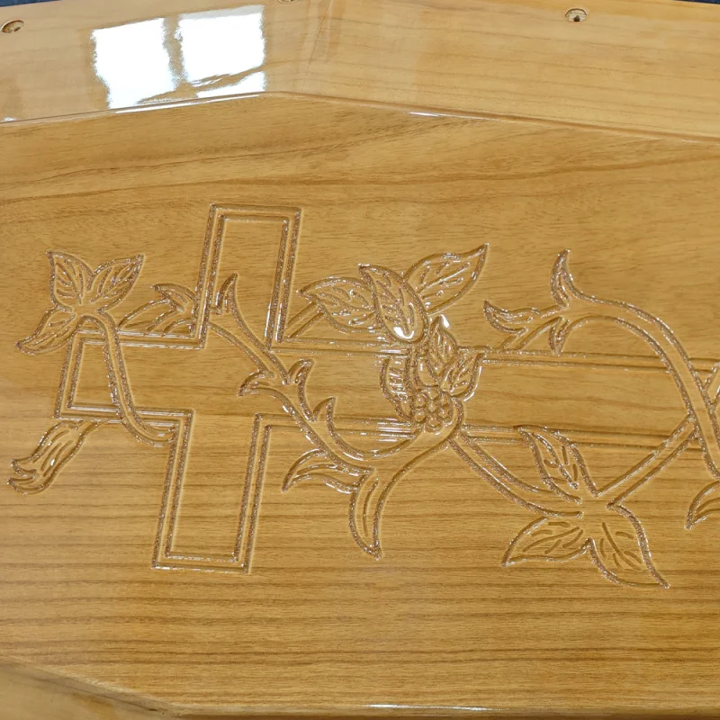 Ataúd de Madera Maciza Personalizable de Estilo Europeo