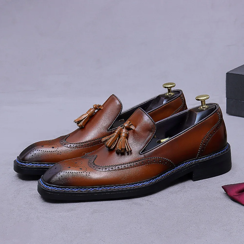

Men's Top-Grain Cowhide Engraved Trendy Shoes | Genuine Leather Retro Low-Top Business Slip-On Tassel Rubber-Trimmed Dress Shoes