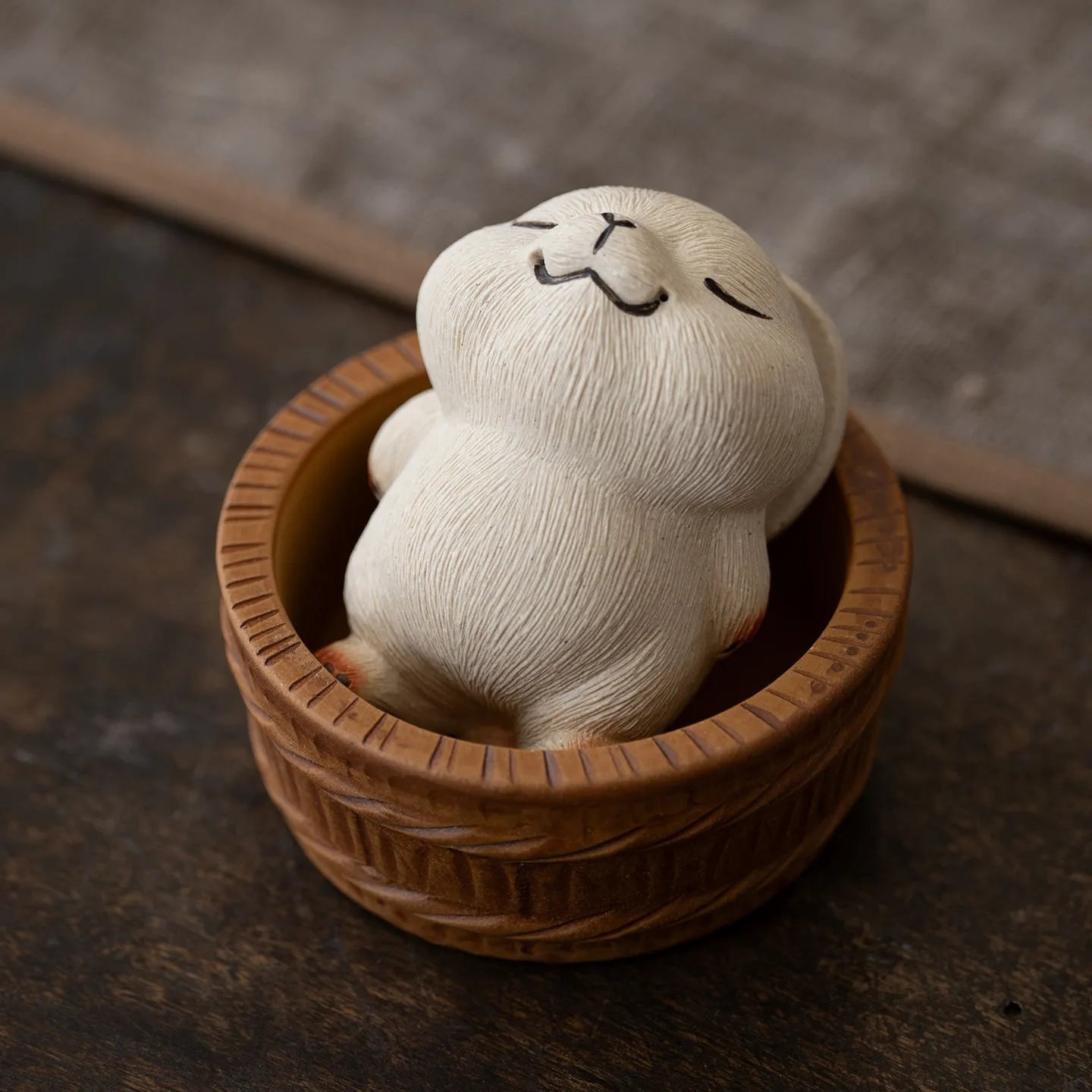 Hui Zisha bunny tea pet ornament can be raised Seiko lying flat rabbit handmade tea play home decoration