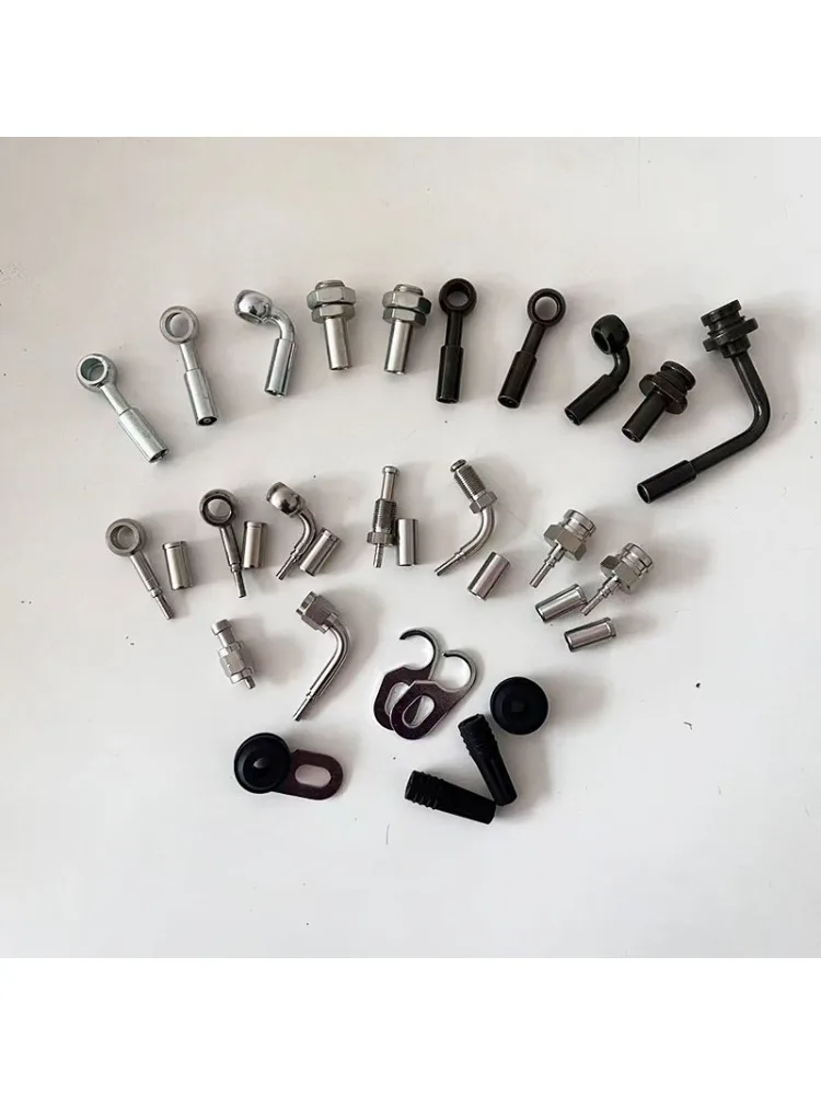 Adaptateur de connecteur de raccord de tuyau de frein de voiture, femelle mâle M10X1 90 ° Joint de sertissage de tuyau d'huile d'embrayage automobile de moto AN3