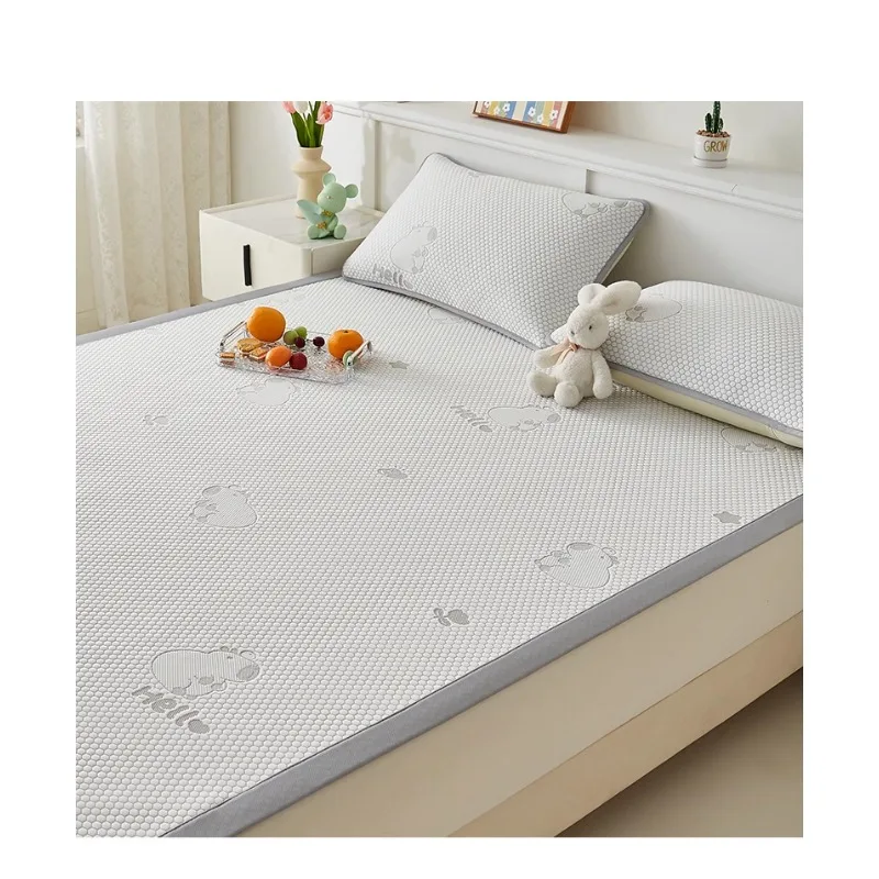 

Summer Mat Ice Silk Mat Single Student Dormitory Special Double Soft Mat Dormitory Three-piece Set Summer