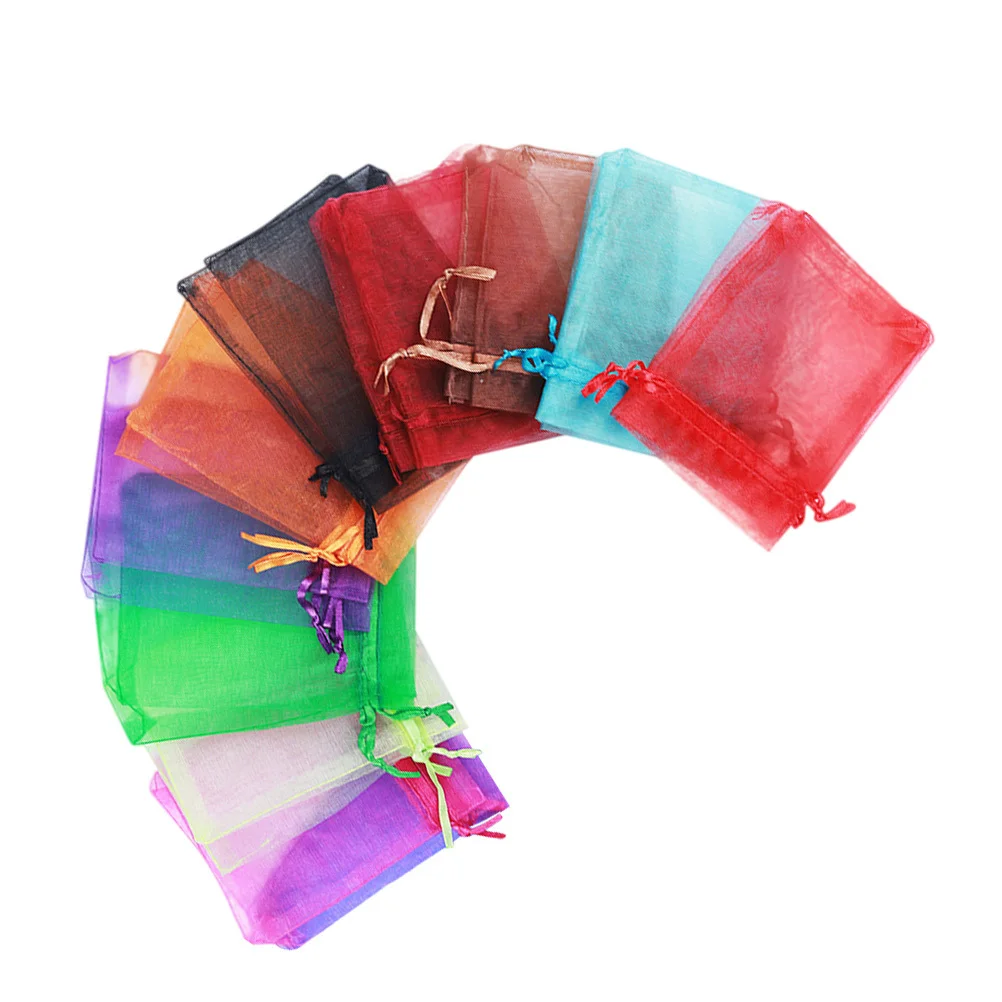 

25Pcs Gift Drawstring Pouches Fashionable Cloth Bags for Cosmetics Candy Jewelry Storage Reusable Goody Bags for Children Random