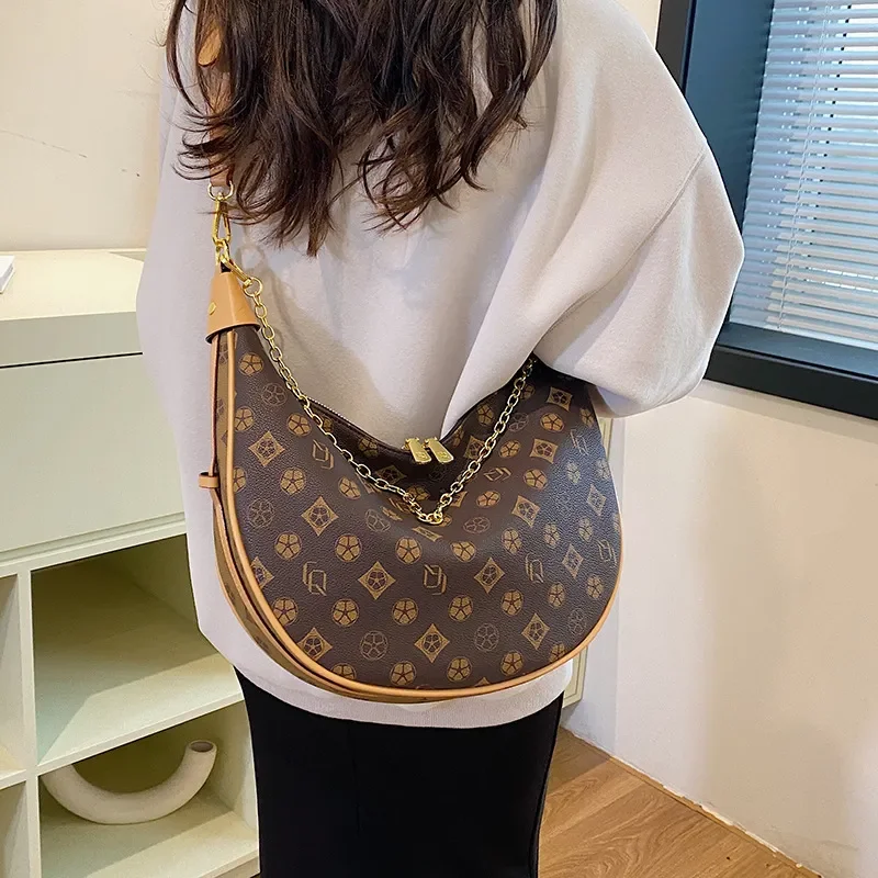 

Designer Coffee-Color Printed Crescent Hobo Bag With Chain Fashion Luxurious Chic Versatile Elegant Casual Handbag For Women