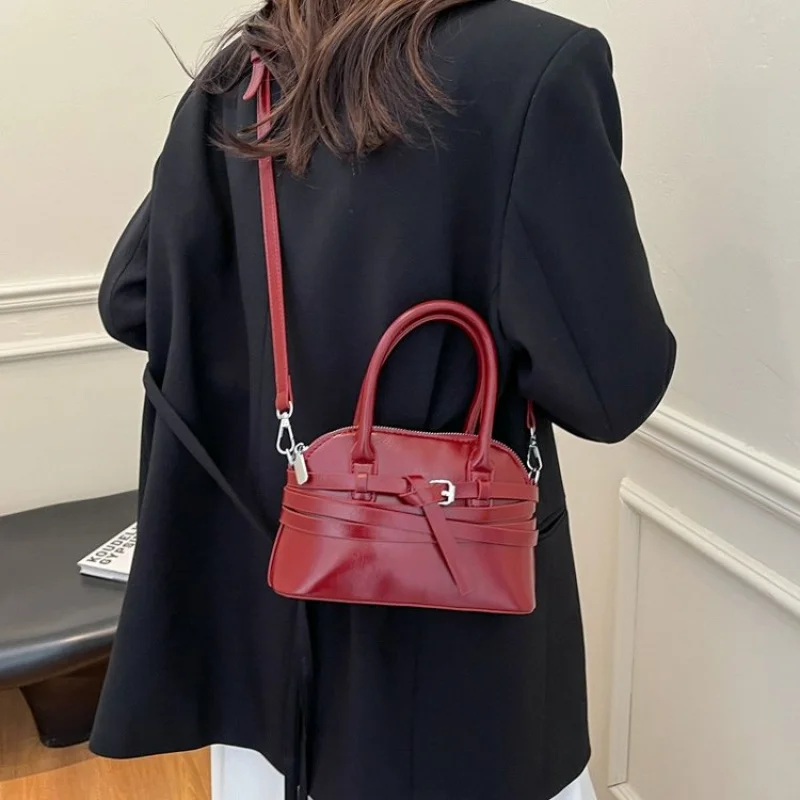 

Women Versatile Sling Bag Crossbody Design Minimalist Style Durable Spacious Daily Travel