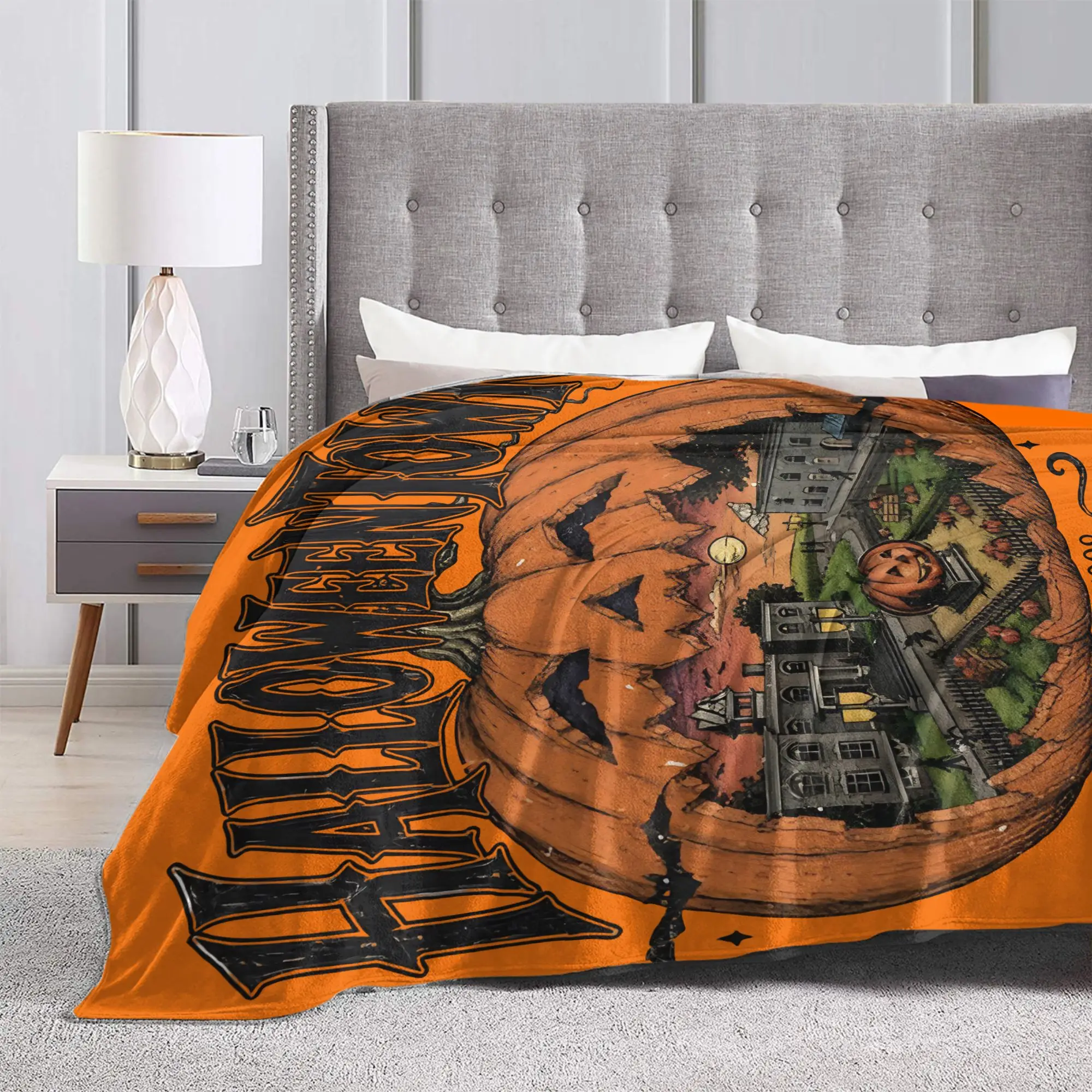 Halloween Town Flannel Blanket Pumpkin Haunted House Spooky  Funny Throw Blankets for Bed Sofa Couch 200x150cm Bedspread
