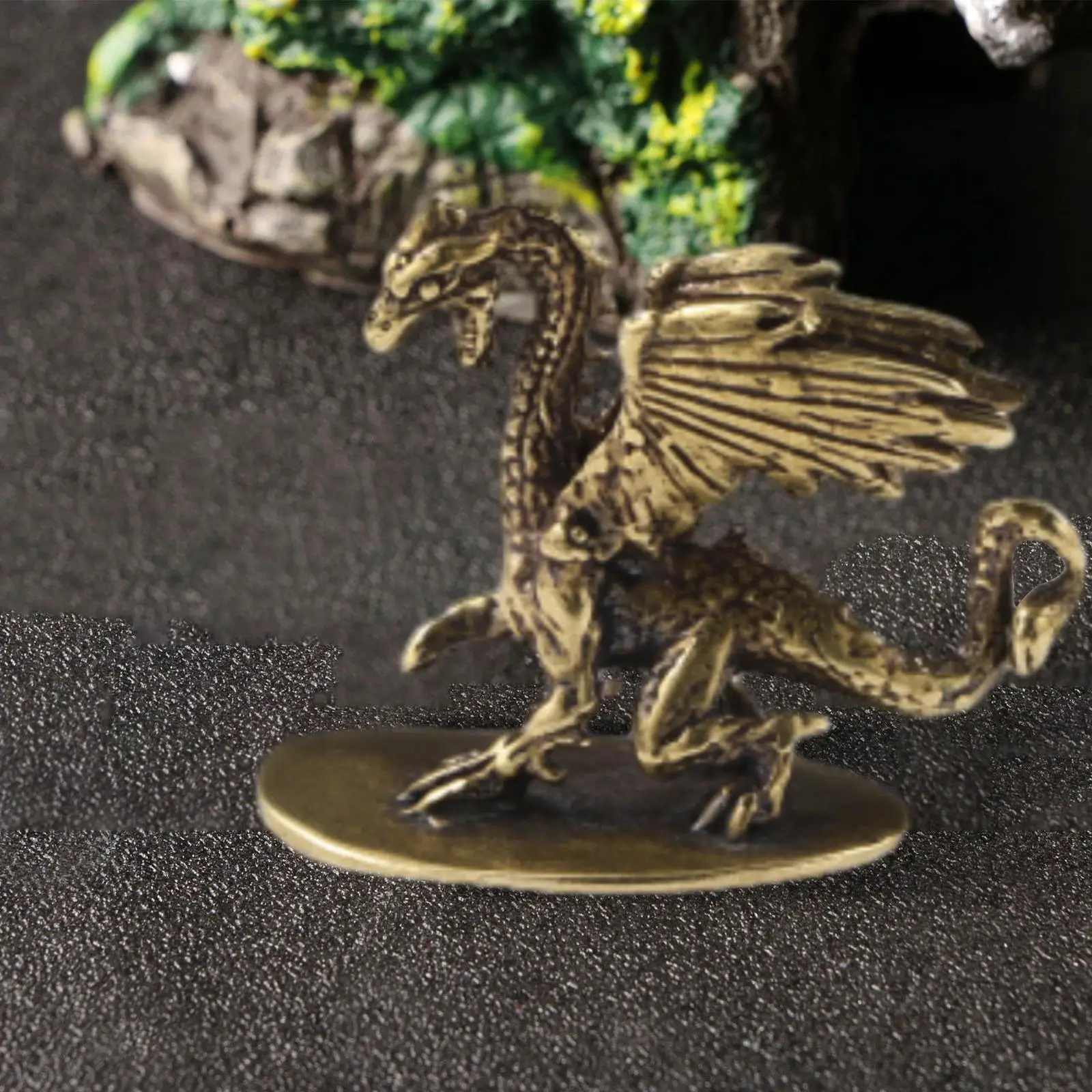 Brass Pterosaur Dragon Ornament Birthday Gift Realistic Flying Dragon Figurine Tea Pet for Bookshelf Cafe Desktop Bar Study Room