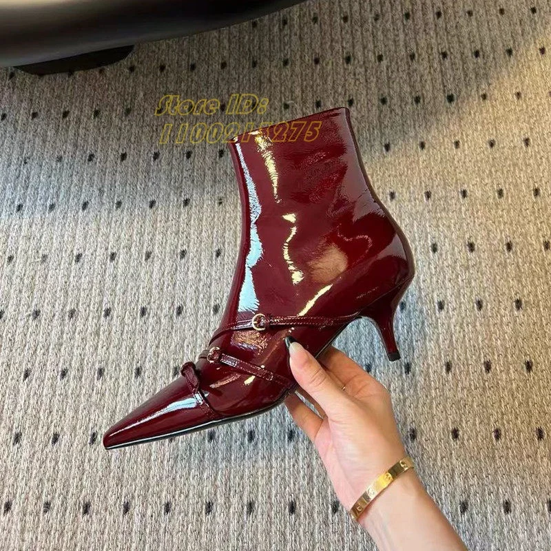 Lackleder-Stiefeletten mit Reißverschluss, sexy spitze Zehenschnalle, Riemchen-Stiletto, dünner hoher Absatz, Neuheiten, Runway 2026, Winterstiefel