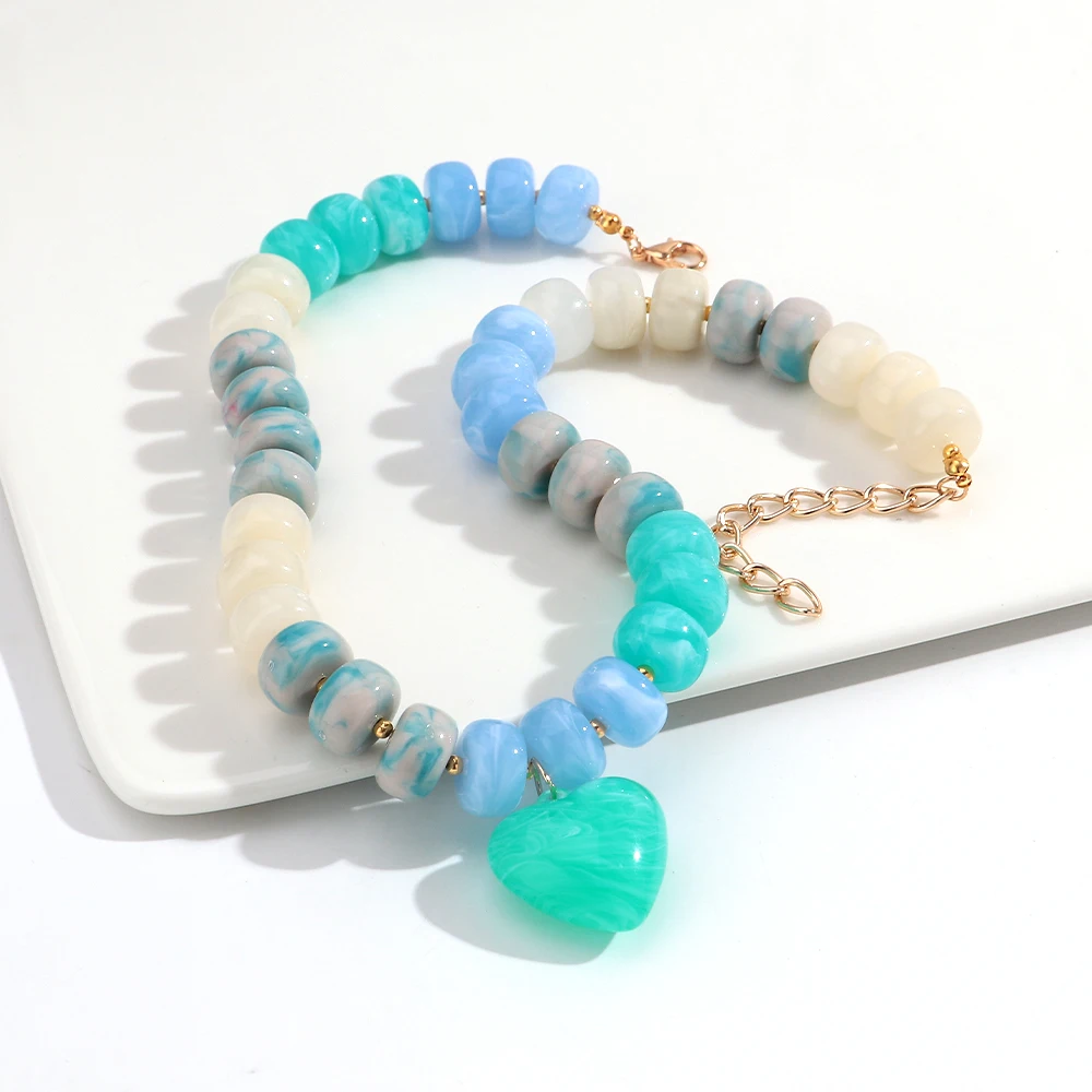 Boho Bunte Acryl Flache Runde Perlen Herz-Anhänger Halskette Geometrische Liebesherz Perlen-Choker Trendiger Schmuck Geschenke – Detail 12