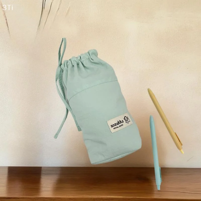 حقيبة مستحضرات تجميل صديقة للسفر للفتيات، حامل أقلام عالي السعة، حقيبة أقلام رصاص متعددة الوظائف قابلة للطي مع رباط