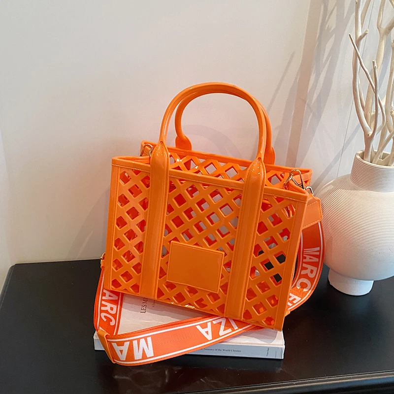 

Global Style Designer Diaper Bag For Women Luxury Leather Tote Elegant Crossbody Bag Stylish International